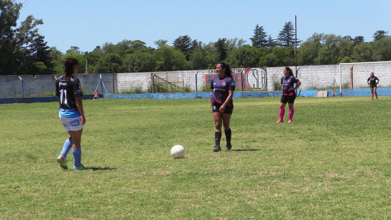 FEMENINO MARTES 16 (17)