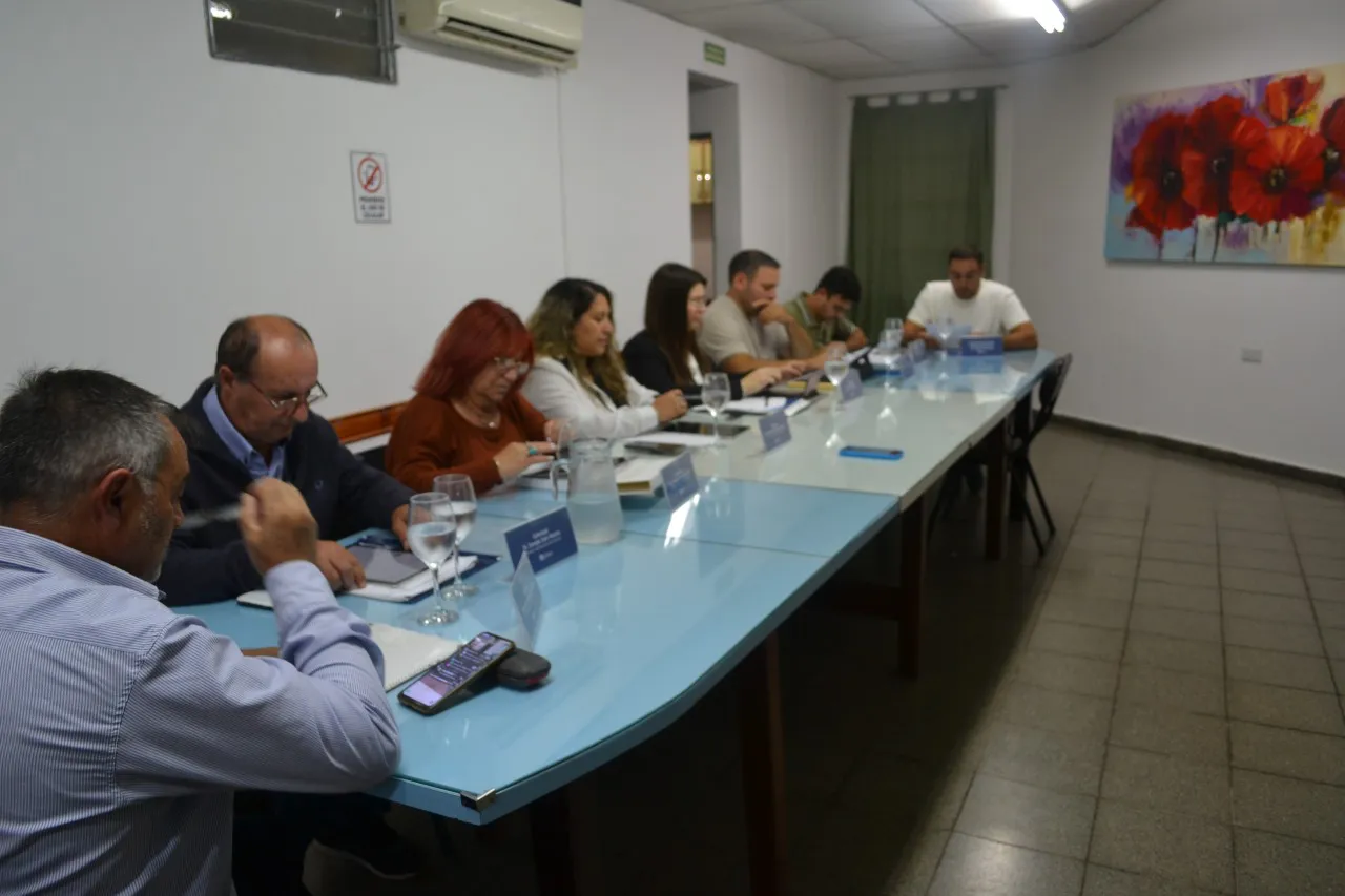 WhatsApp Image 2025-03-15 at 11.44.03 (2)