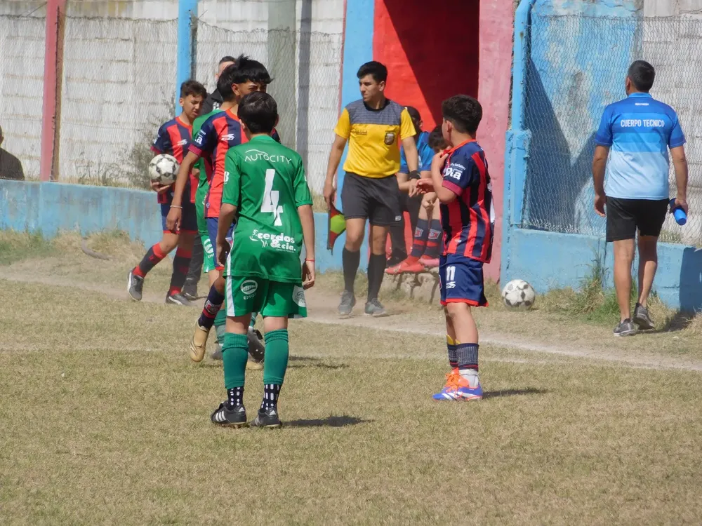Centro Social Banda Norte Correos Renato Cesarini (75)