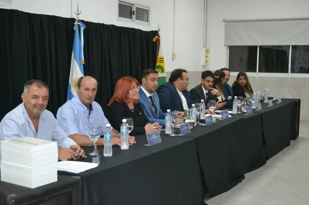 WhatsApp Image 2025-03-10 at 22.55.54 (4)