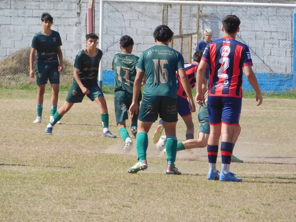 Centro Social Banda Norte Correos Renato Cesarini (136)