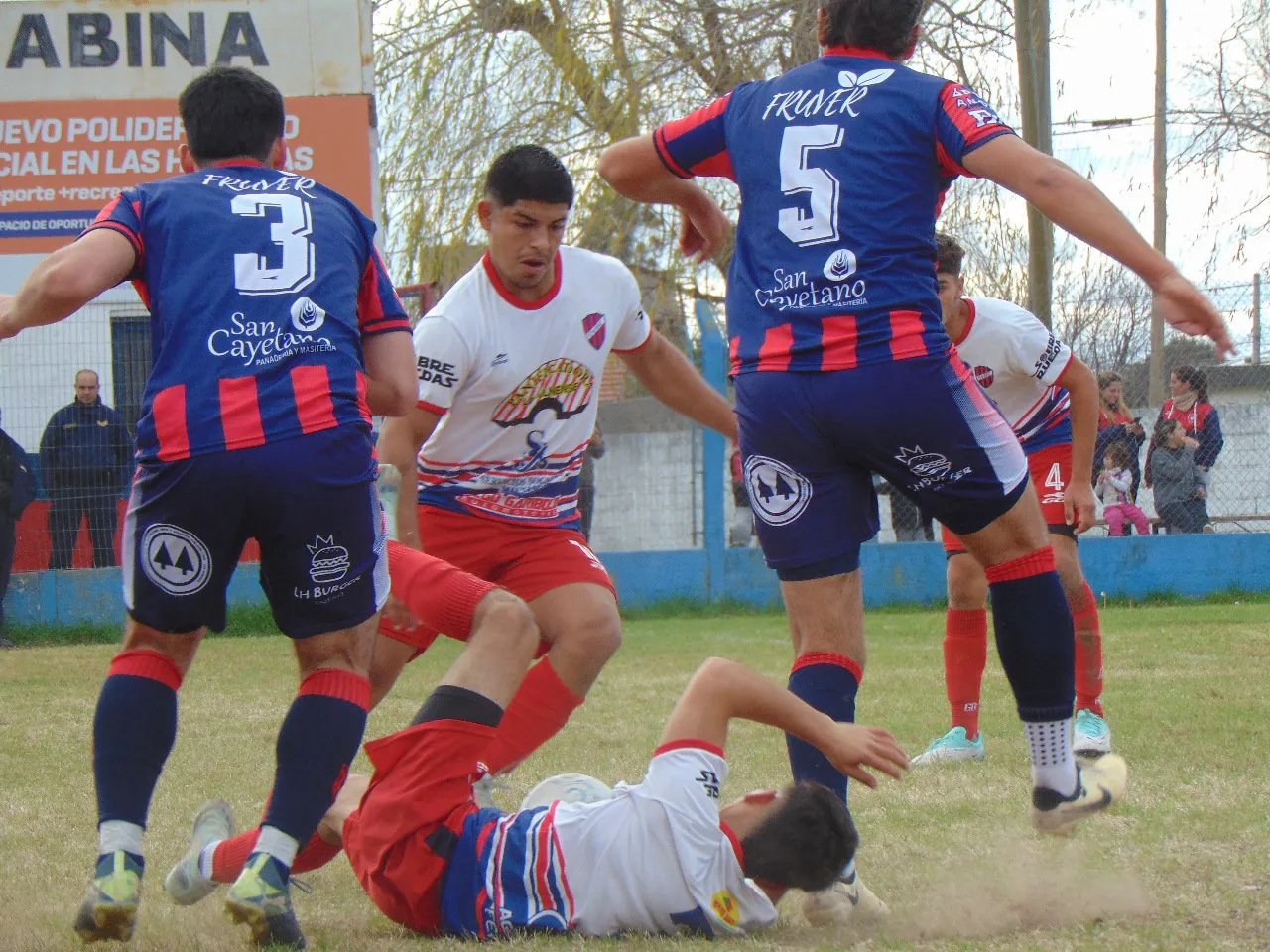 Centro Social San Lorenzo de Bulnes (23)