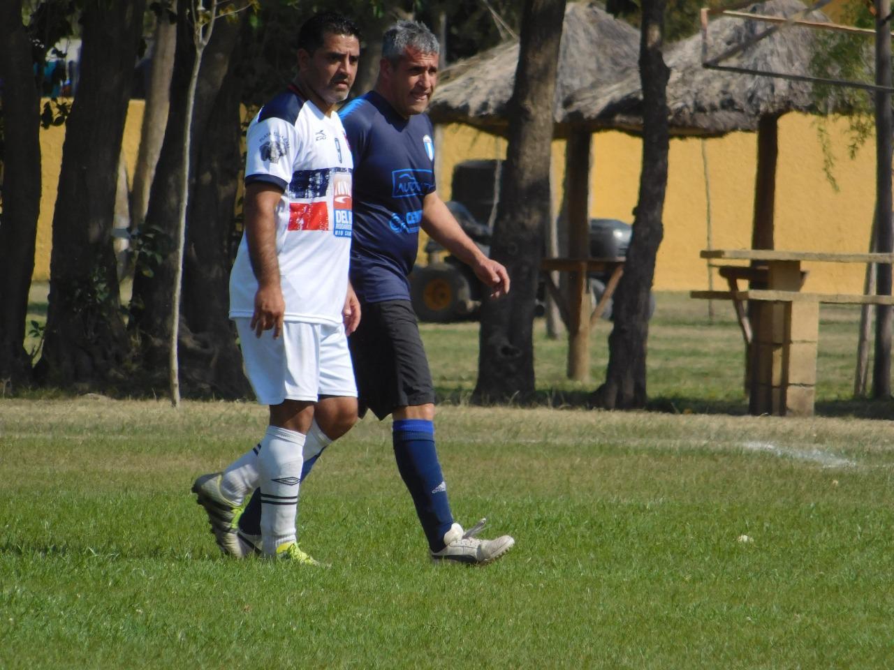 Seniors Las Higueras vs Docentes (9)
