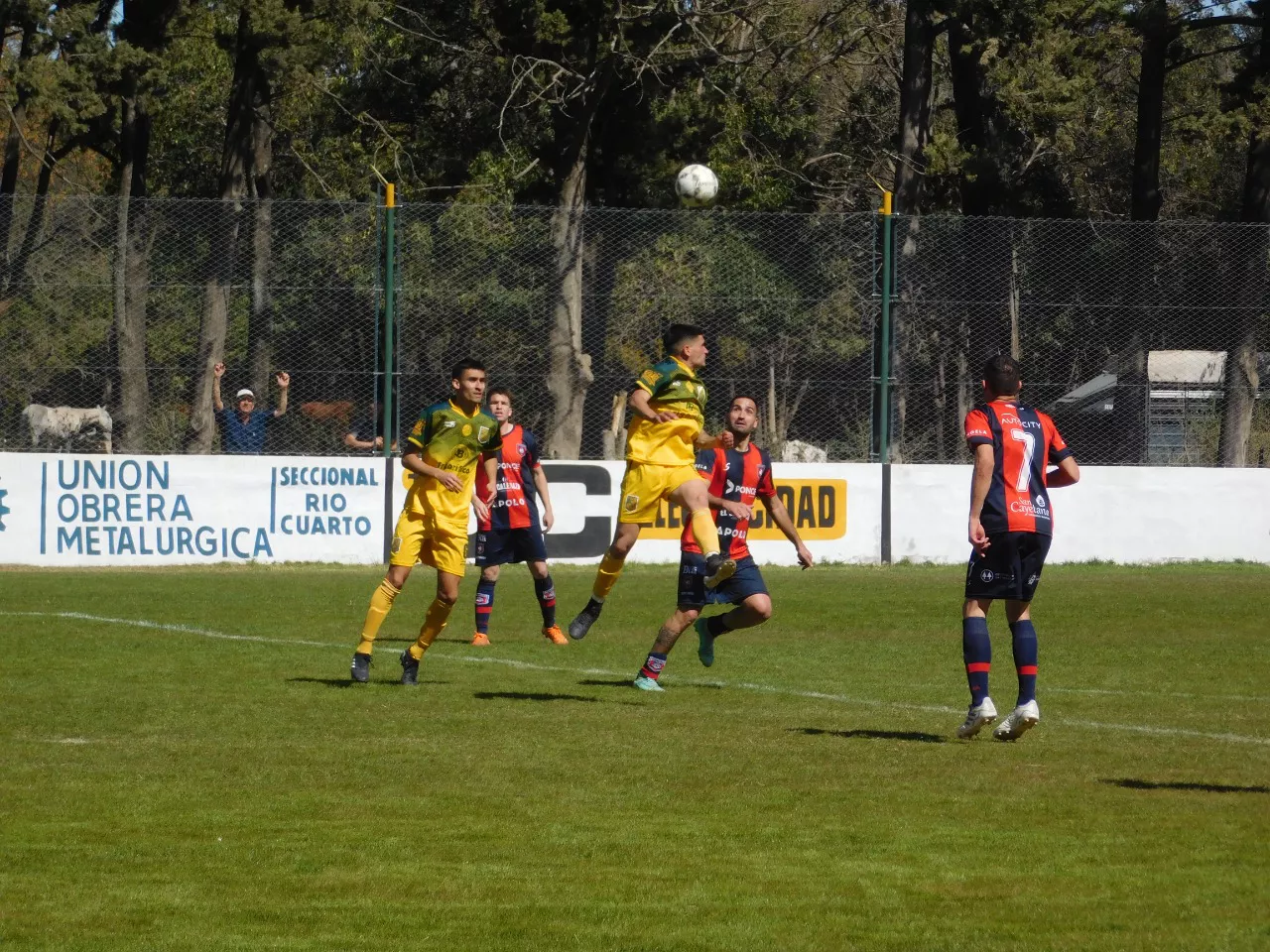 Deportivo Rio Cuarto vs Centro Social  (33)