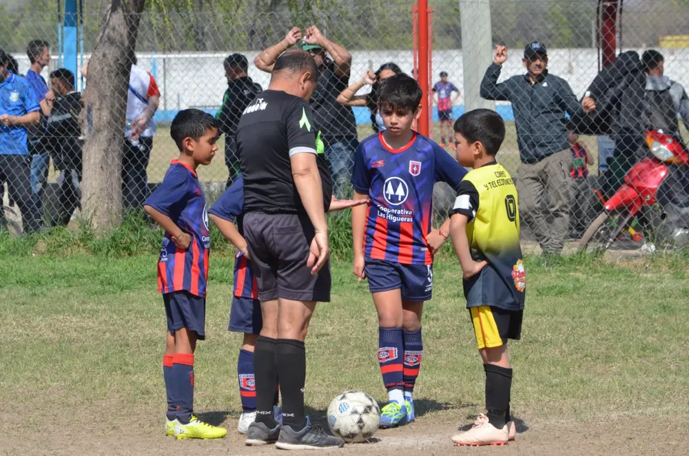 Centro Social Banda Norte Correos Renato Cesarini (20)