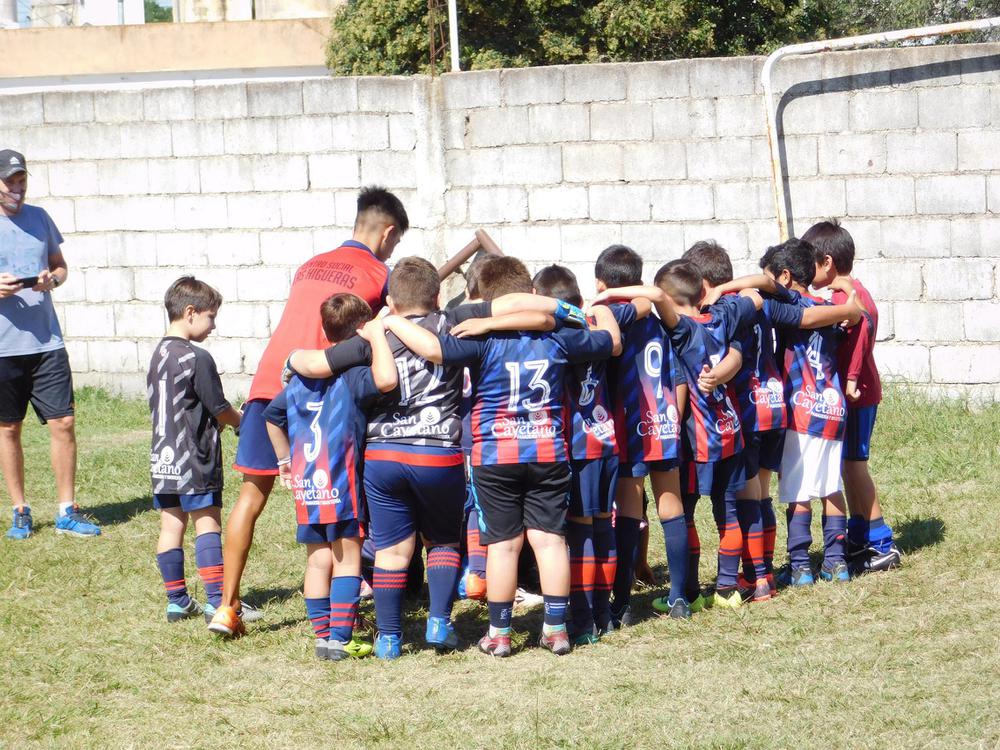 Centro Social vs Alberdi Infantiles_41