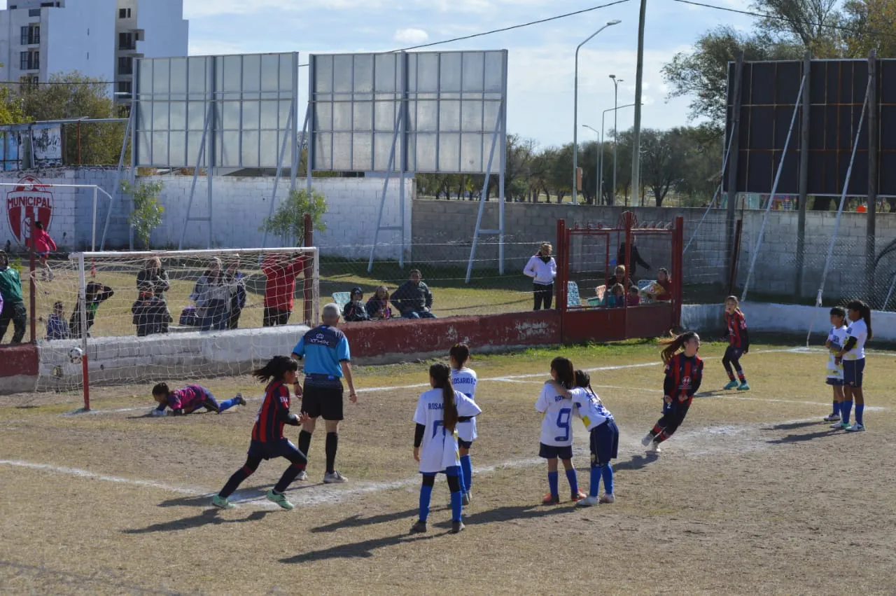 Centro Social vs Correos vs Defensores de Alberdi Socialeritas (18)