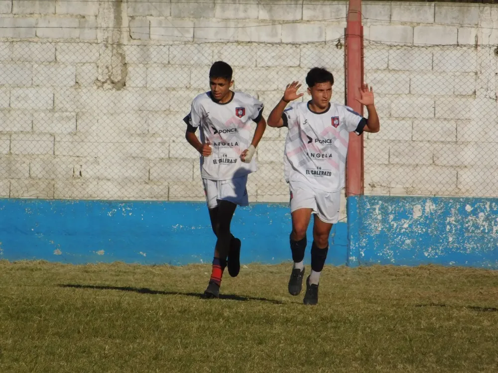 Fecha 9 Centro Social vs Confraternidad (24)