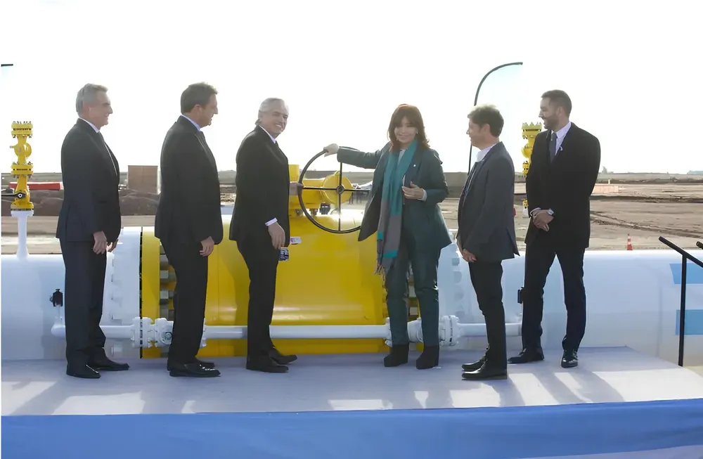 Gasoducto Nestor Kirchner 2.jpg (1)