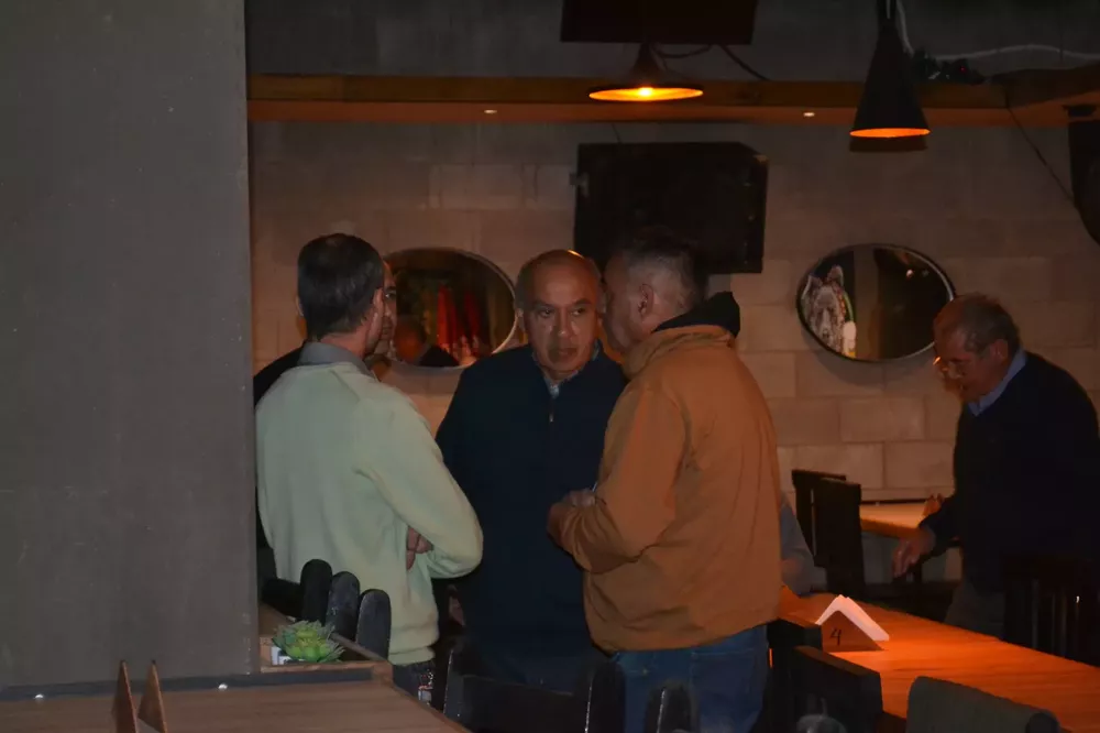 Escudero Alberto Sirio Libanés (8)