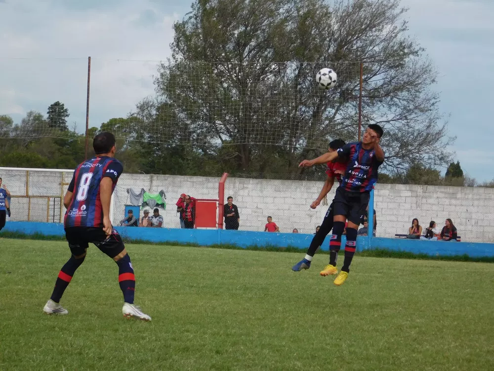 Fecha 4 Centro Social vs Los Incas (28)