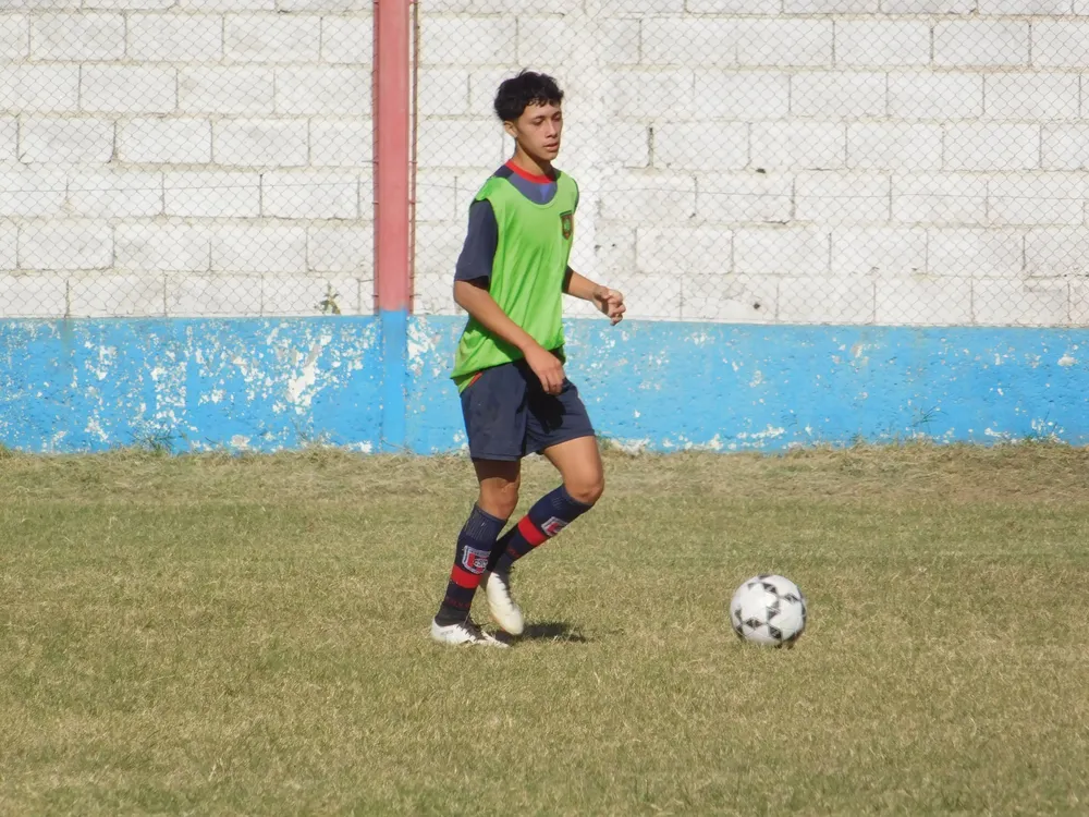 Infantiles Juveniles Centro Social San Lorenzo Bulnes Ateneo Vecinos Argentinso Jrs (12)