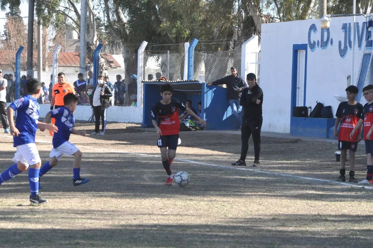 Centro Social vs Municipal Adelia María vs Juventud Unida (146)