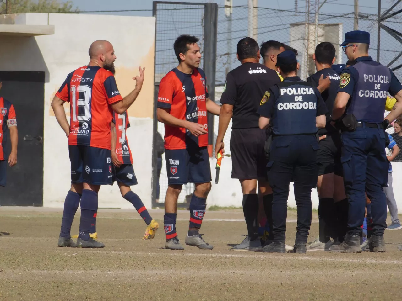 Rosario FC vs Centro Social (17)