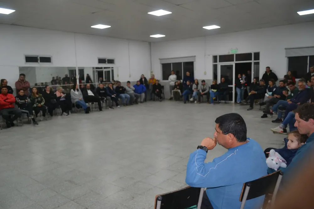 WhatsApp Image 2024-10-15 at 00.24.09 (1)