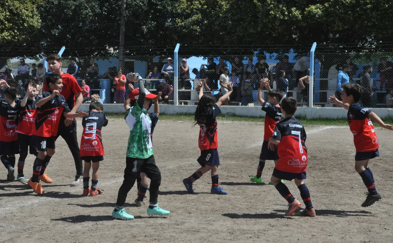 Centro Social Alberdi  Atenas (153)