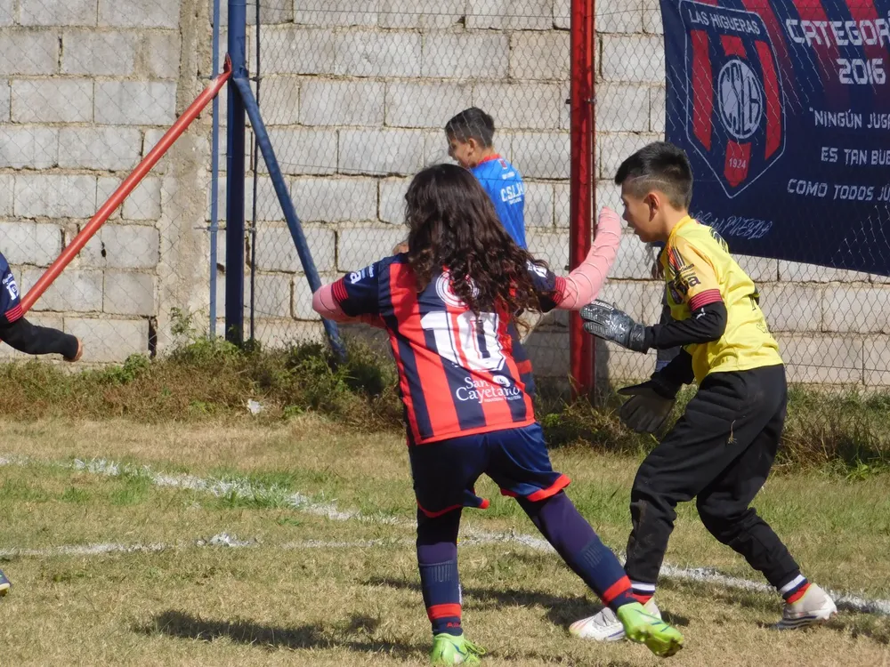 Centro Social vs Correos vs Defensores de Alberdi Socialeritas (210)
