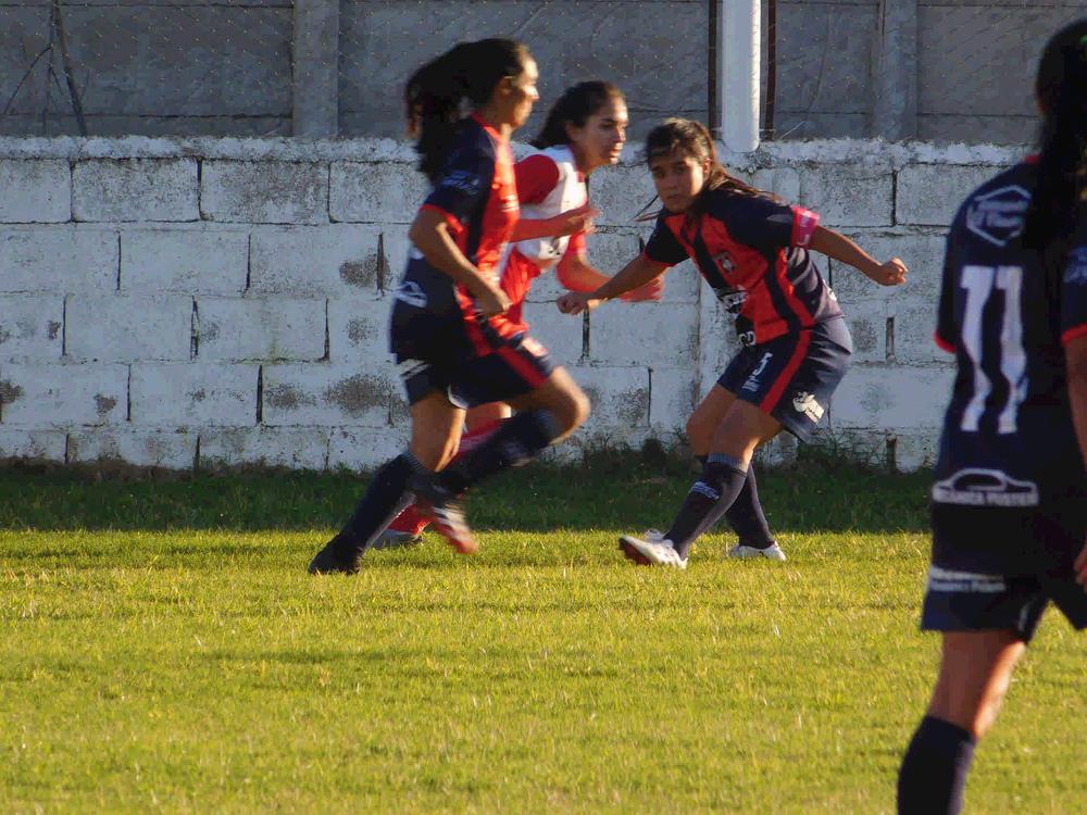 Centro Social Femenino vs Charras Fecha 2_30