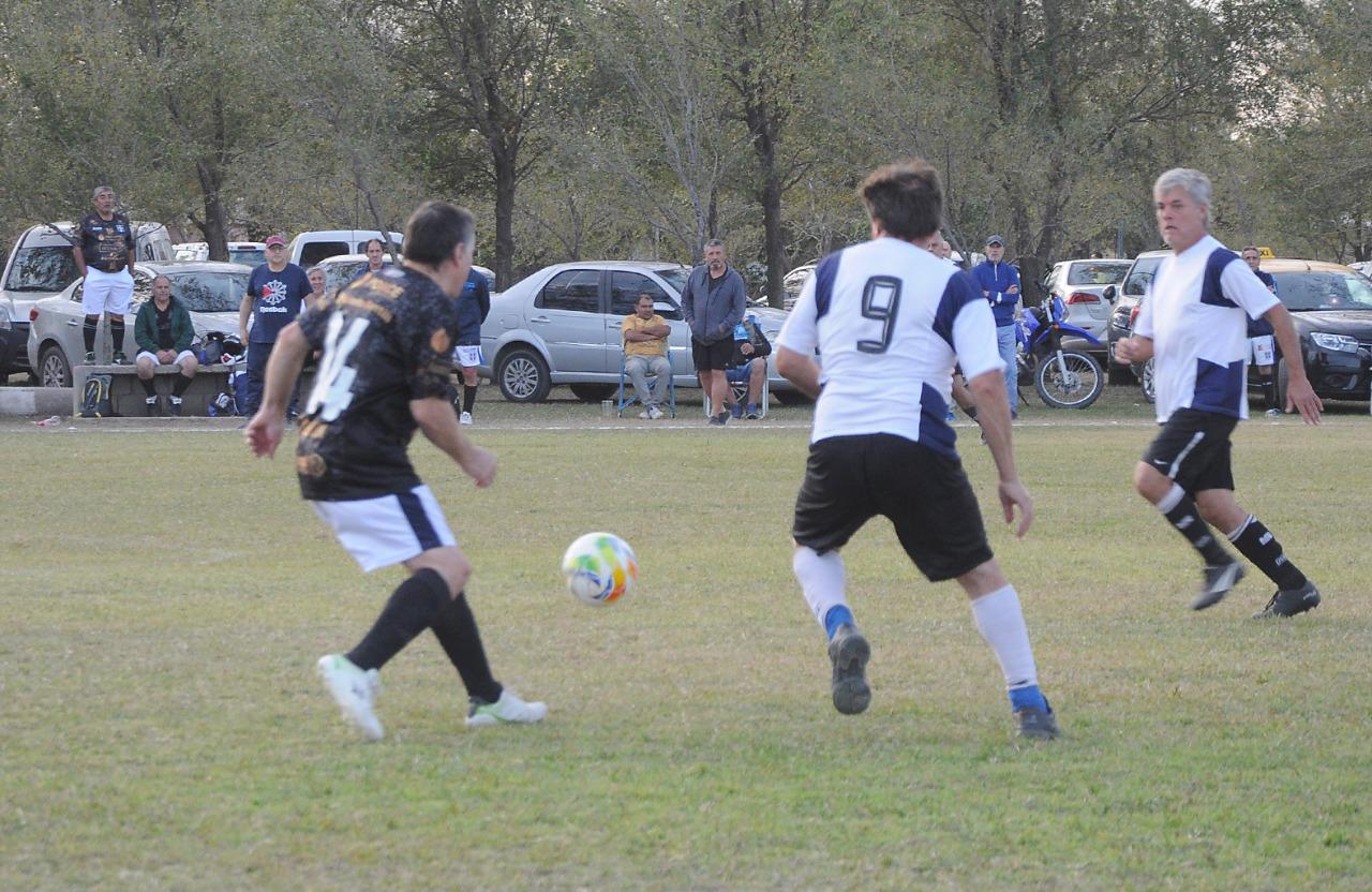Liga Senior de Las Higueras Fecha 6 (39)