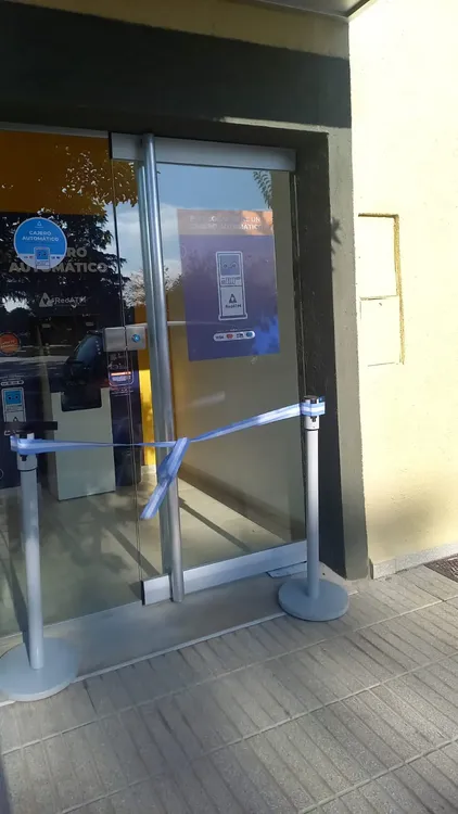 CAJERO AUTOMÁTICO (1)