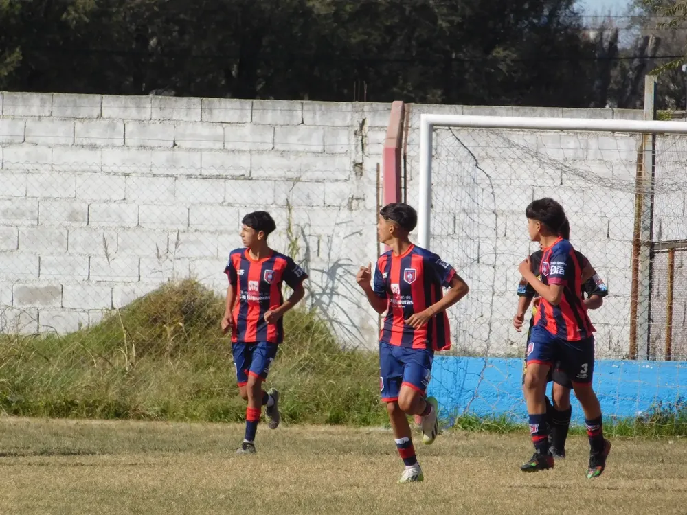 Centro Social vs Correos vs Defensores de Alberdi Socialeritas (186)