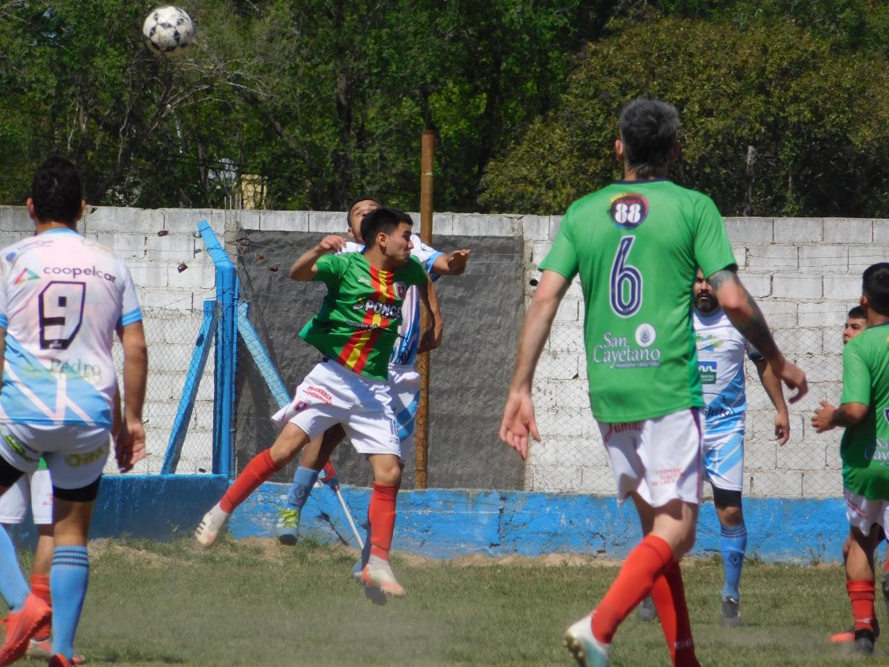 Centro Social vs Santa Paula (20)