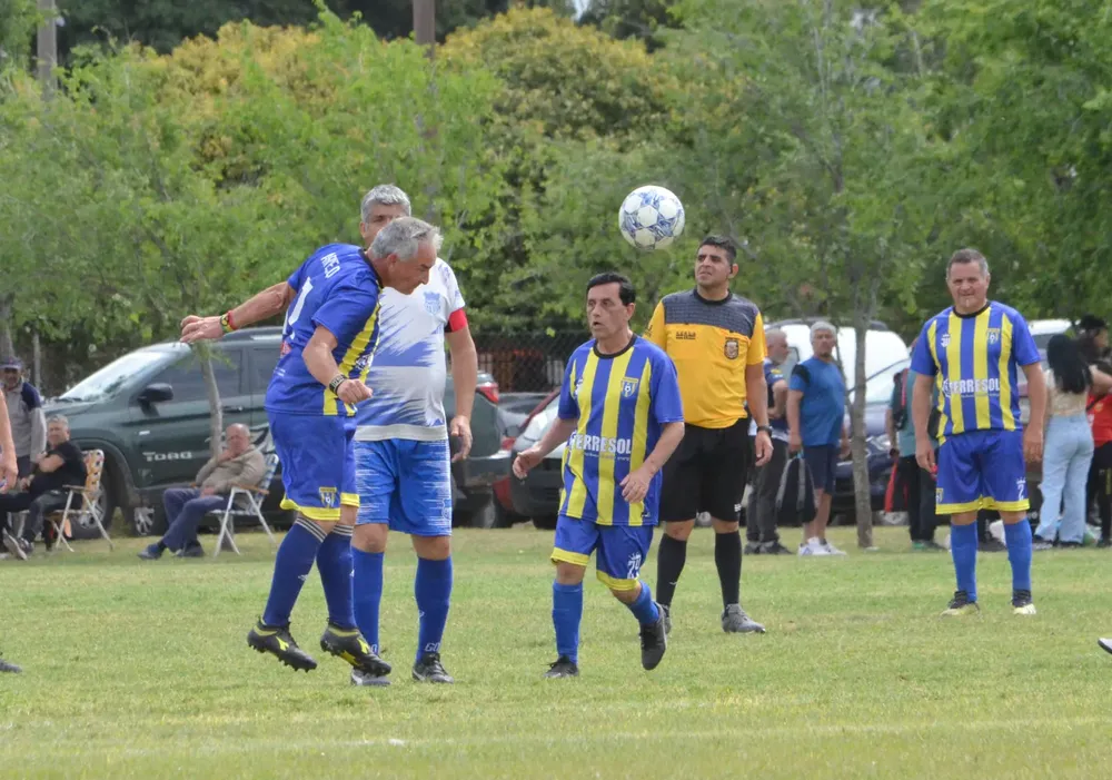 WhatsApp Image 2024-10-17 at 23.54.35 (4)