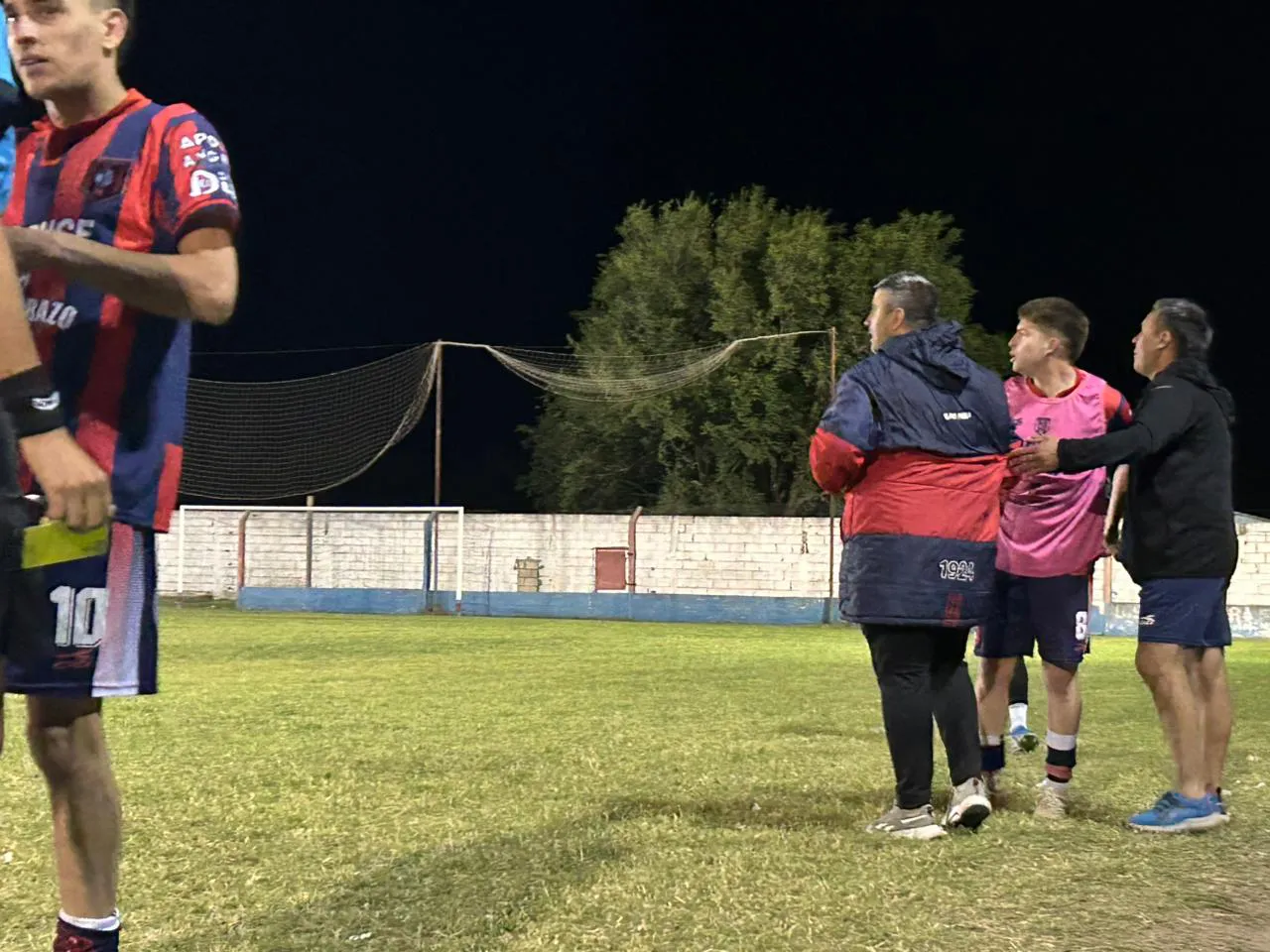 WhatsApp Image 2025-11-13 at 00.13.35