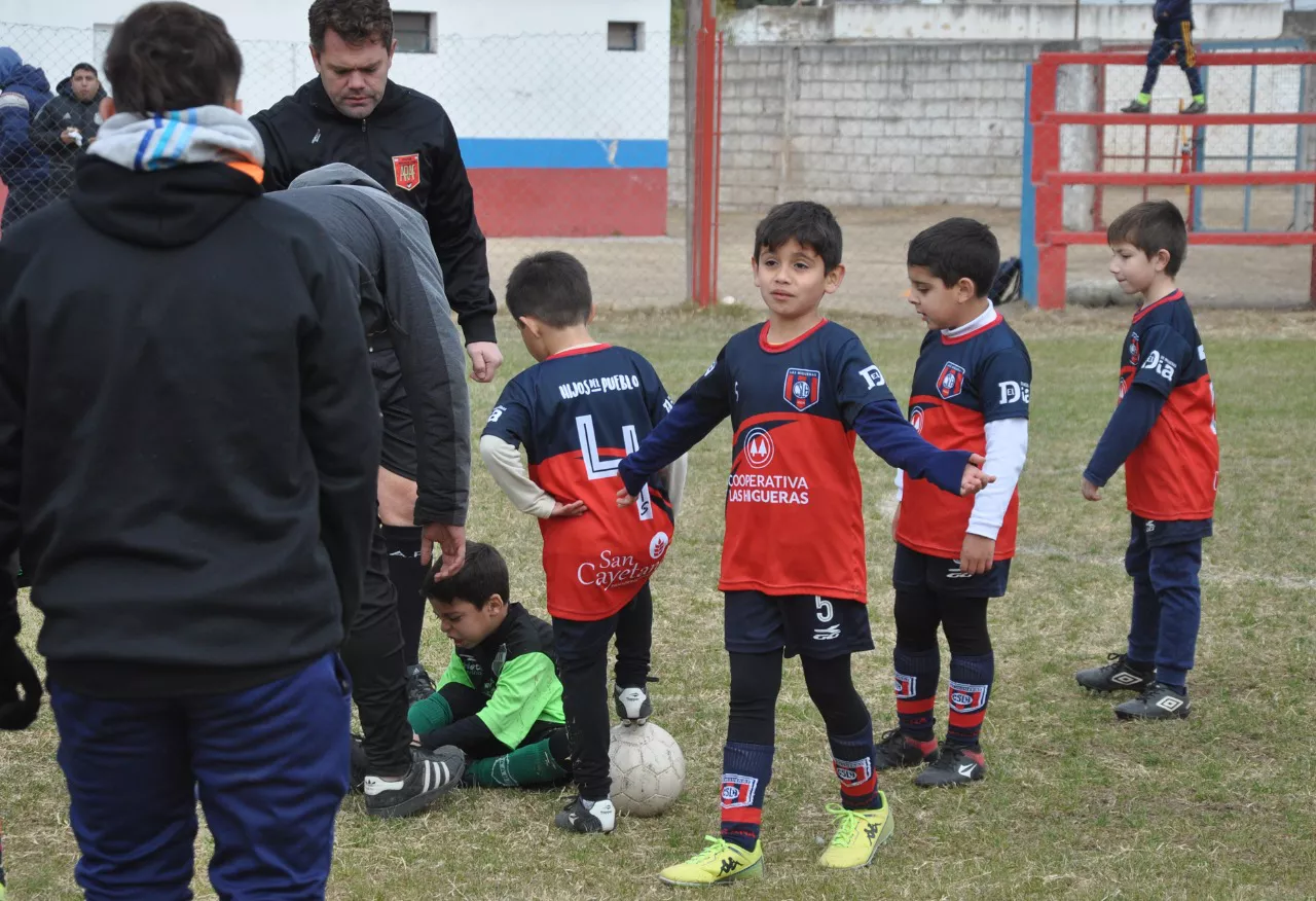 Centro Social vs Lutgardis vs Banda Norte (94)