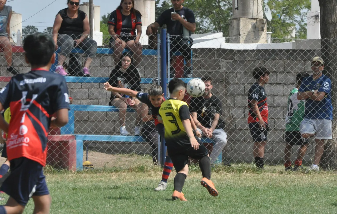 Centro Social Banda Norte B Correos y Telecomunicaciones (177)