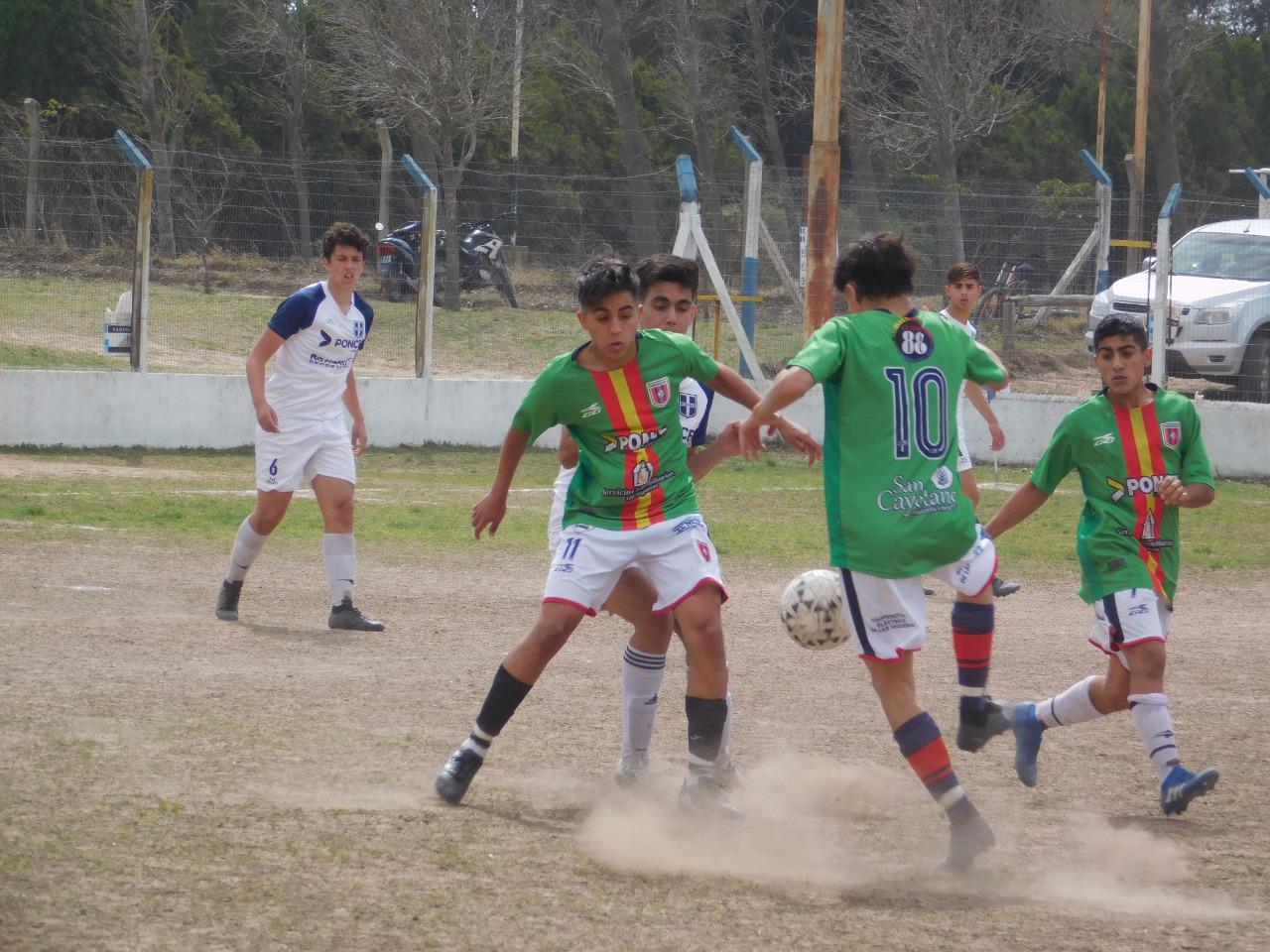 Atenas B vs Centro Social (33)