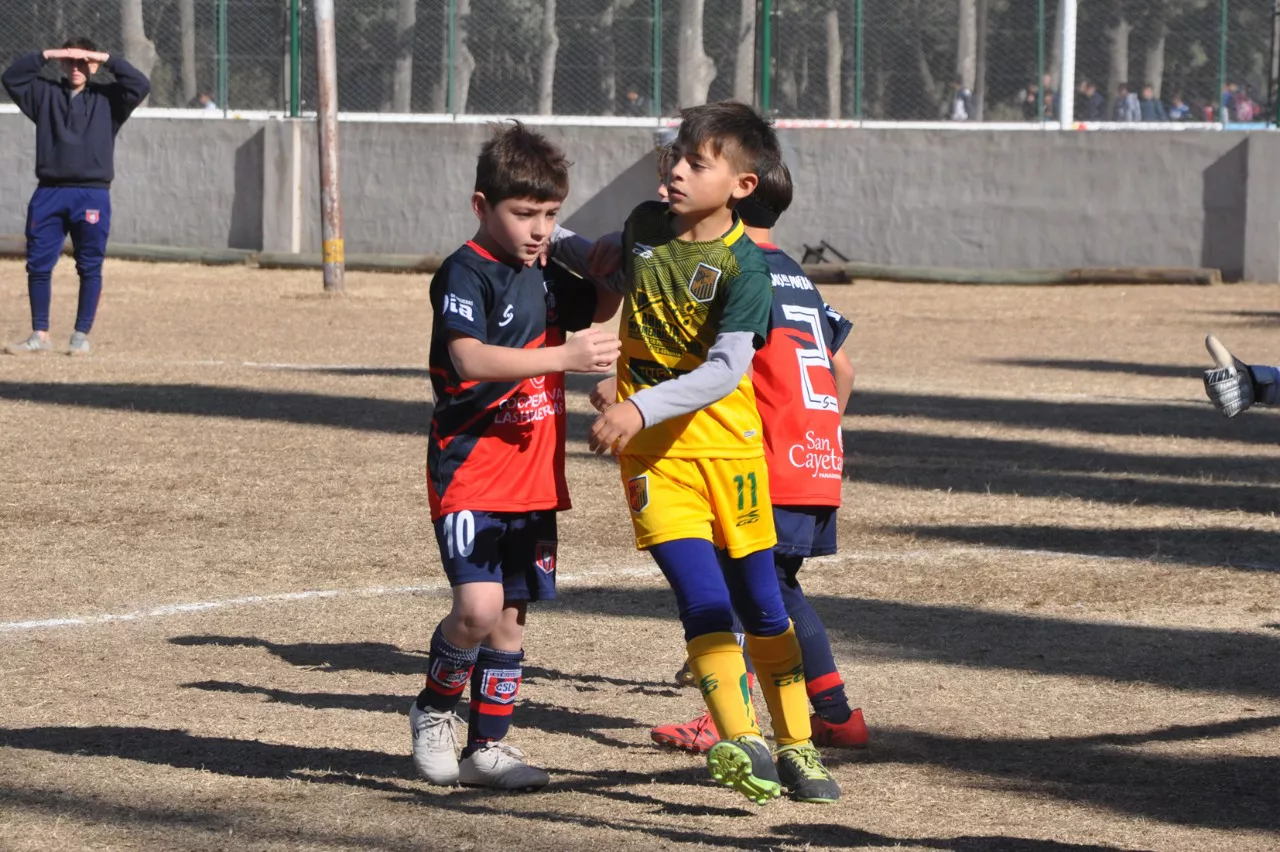 Centro Social vs Roncedo vs Deportivo Rio Cuarto (41)