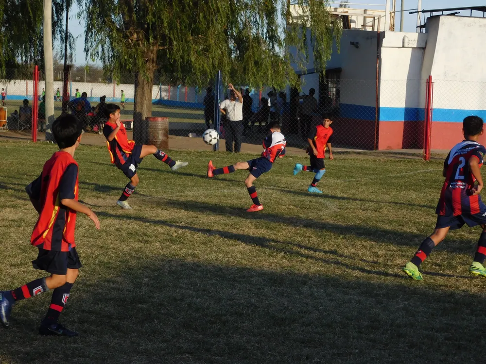 Infantiles Juveniles Centro Social San Lorenzo Bulnes Ateneo Vecinos Argentinso Jrs (123)