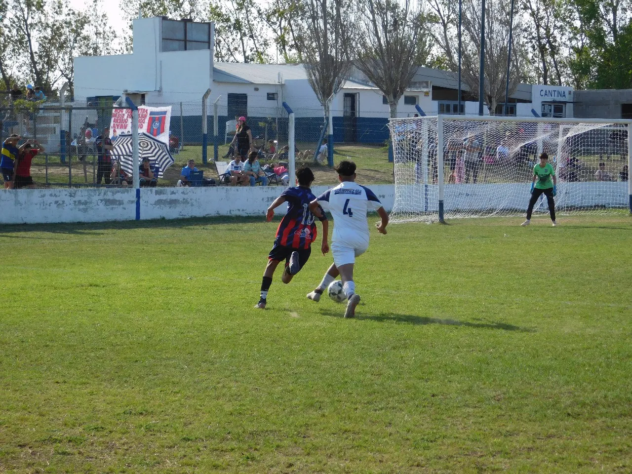 Centro Social Alberdi  Atenas (98)