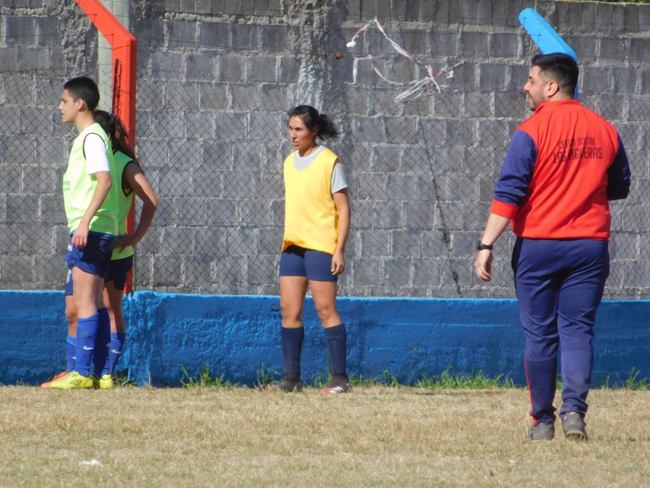 FEMENINO ROSARIO AMARILLO (12)