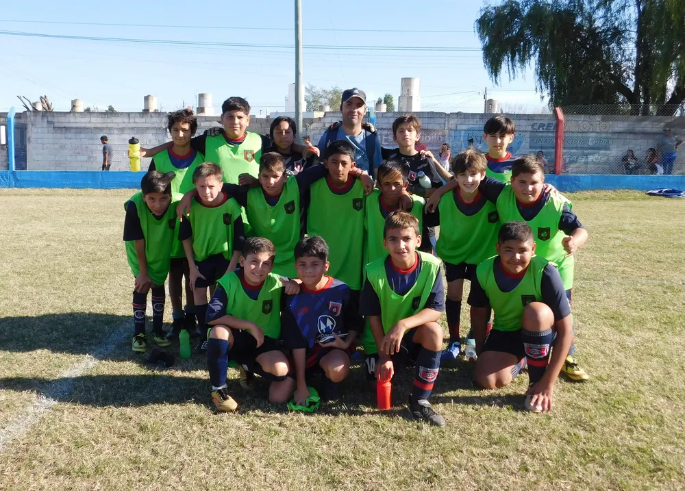Infantiles Juveniles Centro Social San Lorenzo Bulnes Ateneo Vecinos Argentinso Jrs (22)