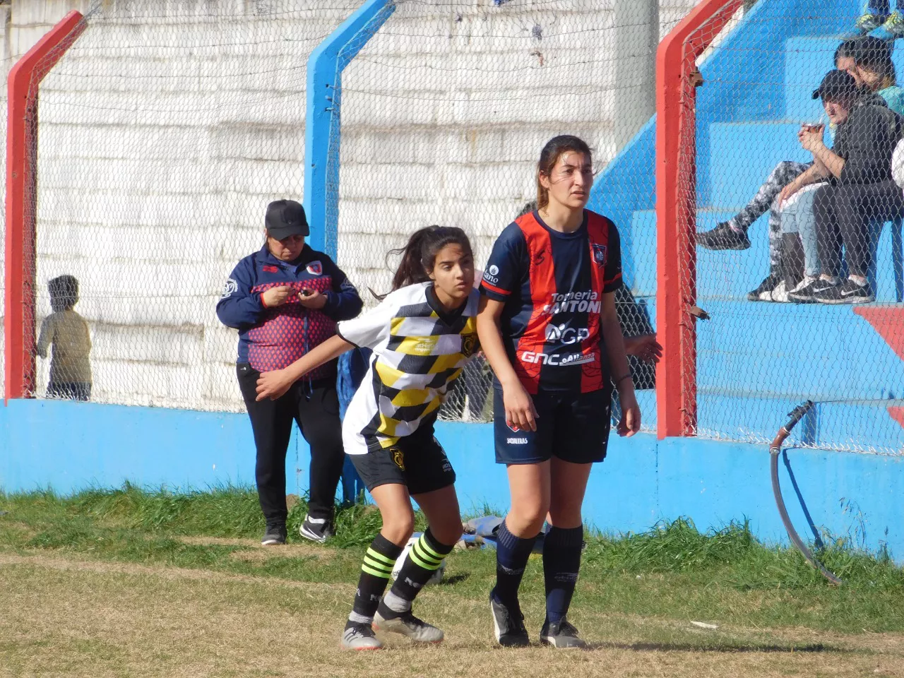 Socialeras vs Correos (15)